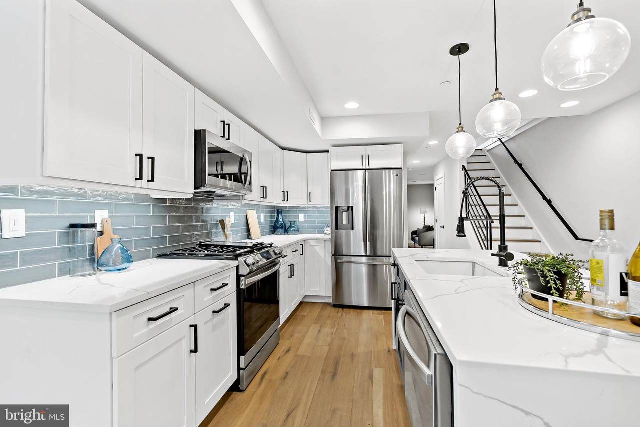 1314 Passyunk - Photo 1