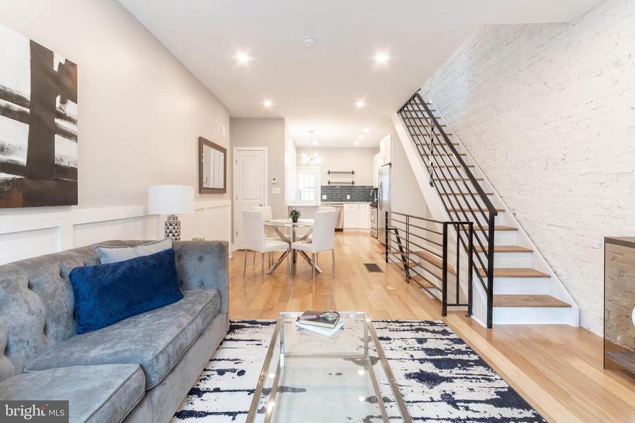 2512 Warnock Street - Photo 1