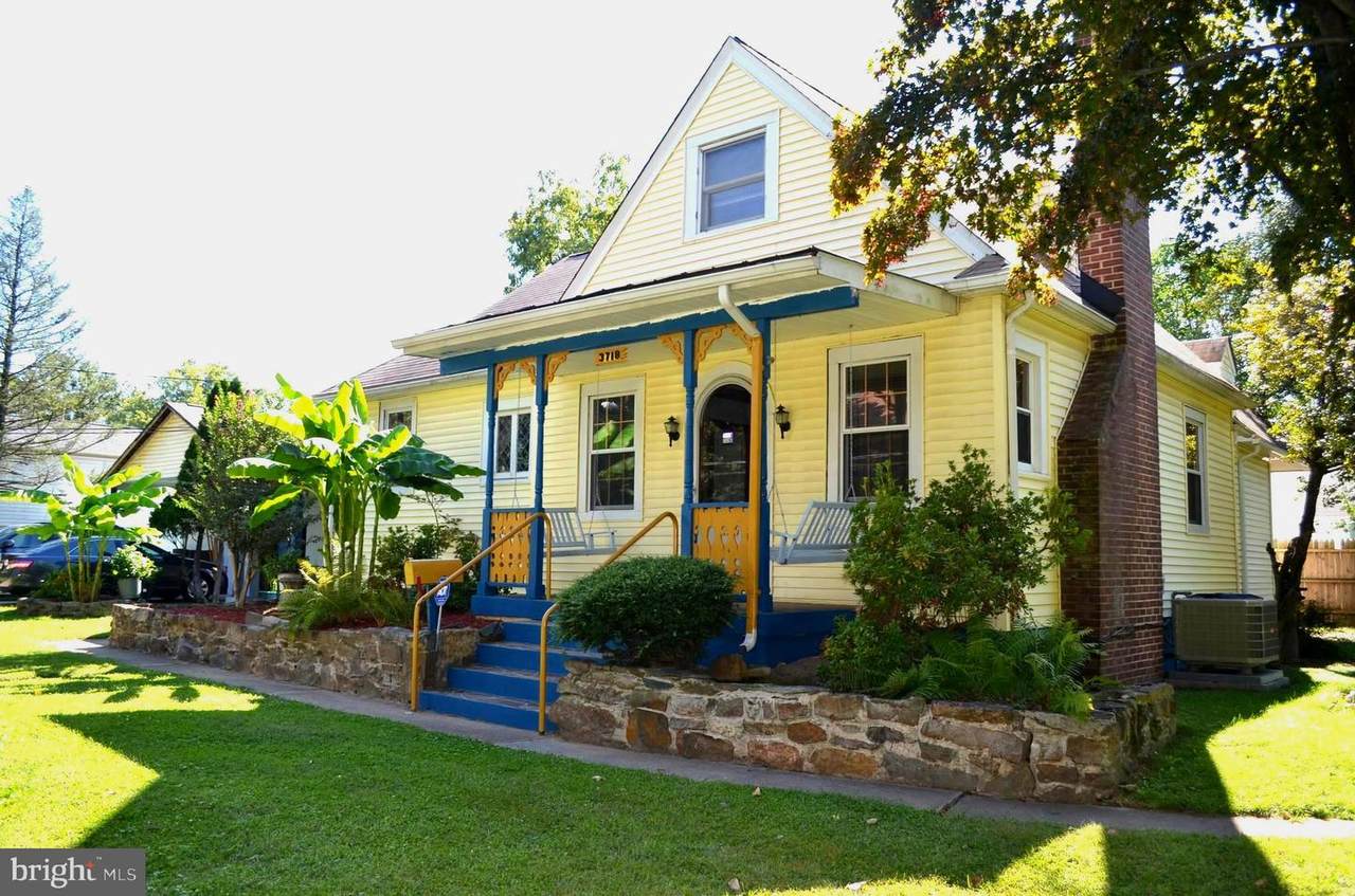 3718 42ND Avenue - Photo 1