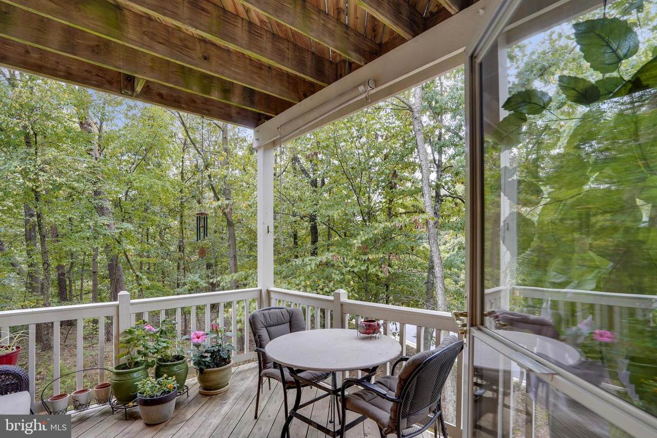 2711 Summerview - Photo 1