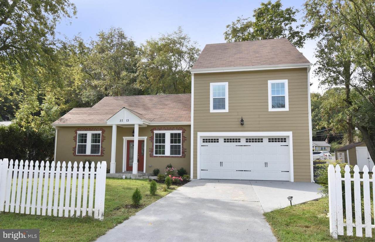 3713 Elmwood - Photo 1