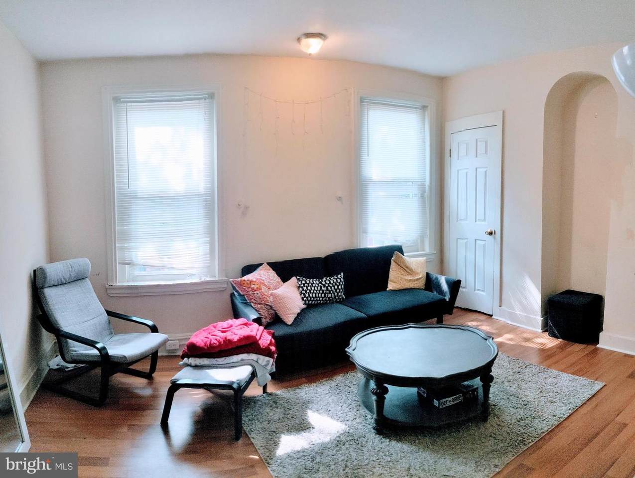 2027 Gratz Street - Photo 1