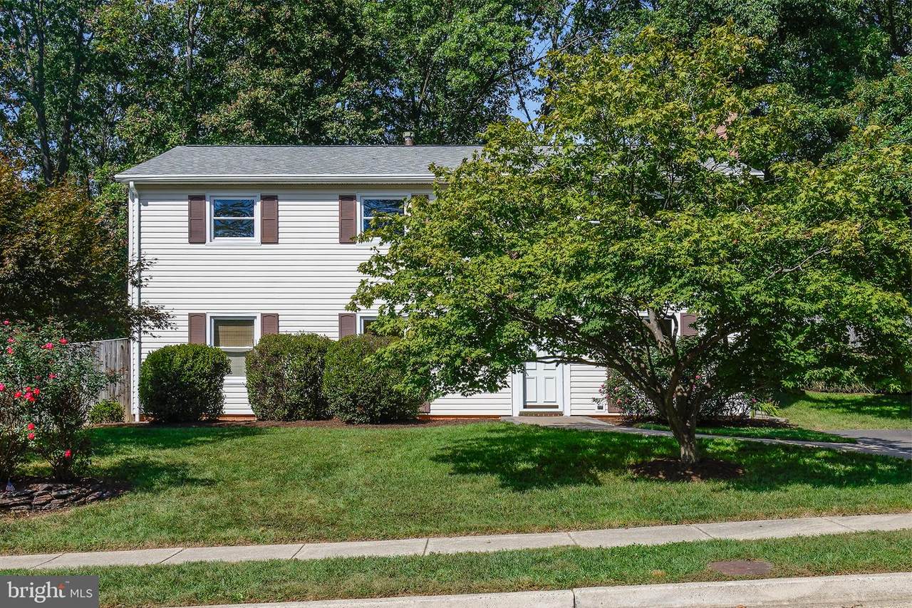 9426 Winterberry Lane - Photo 1