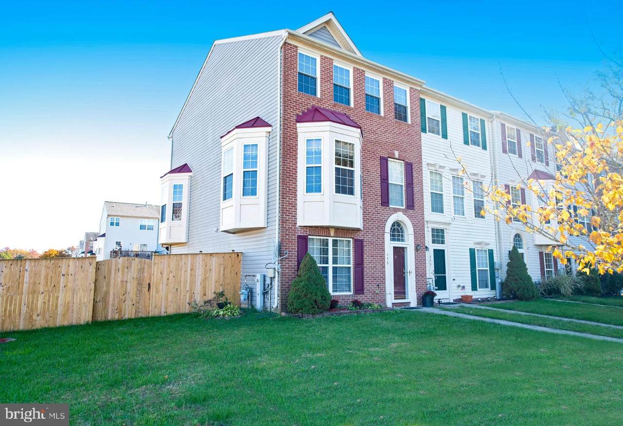 655 Kittendale Road - Photo 1