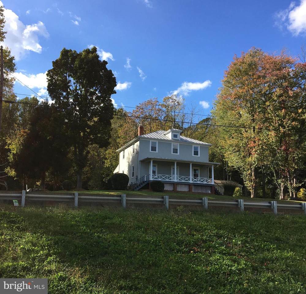 5466 James Madison Highway - Photo 1