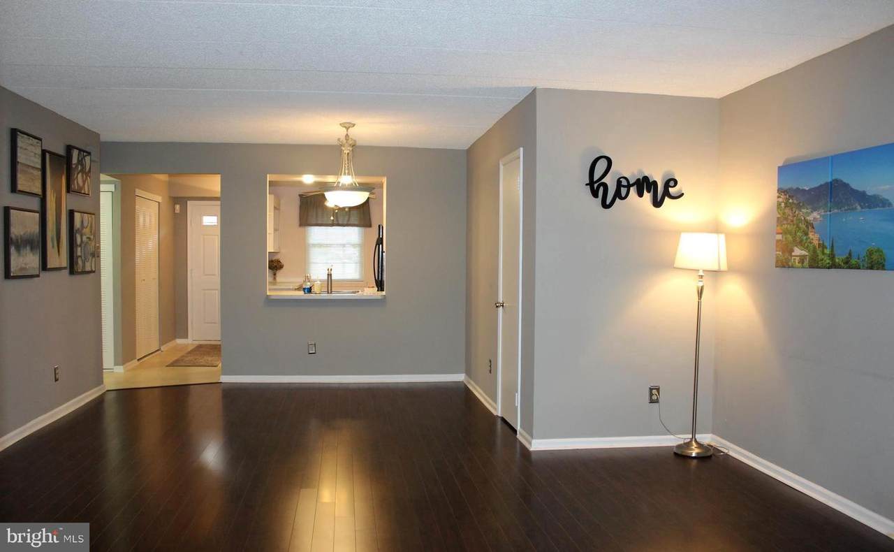 905 Valley Glen Road - Photo 1