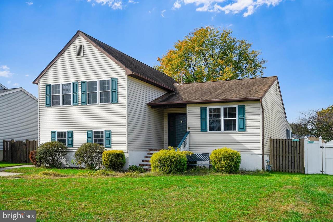 7884 Brighton Court - Photo 1