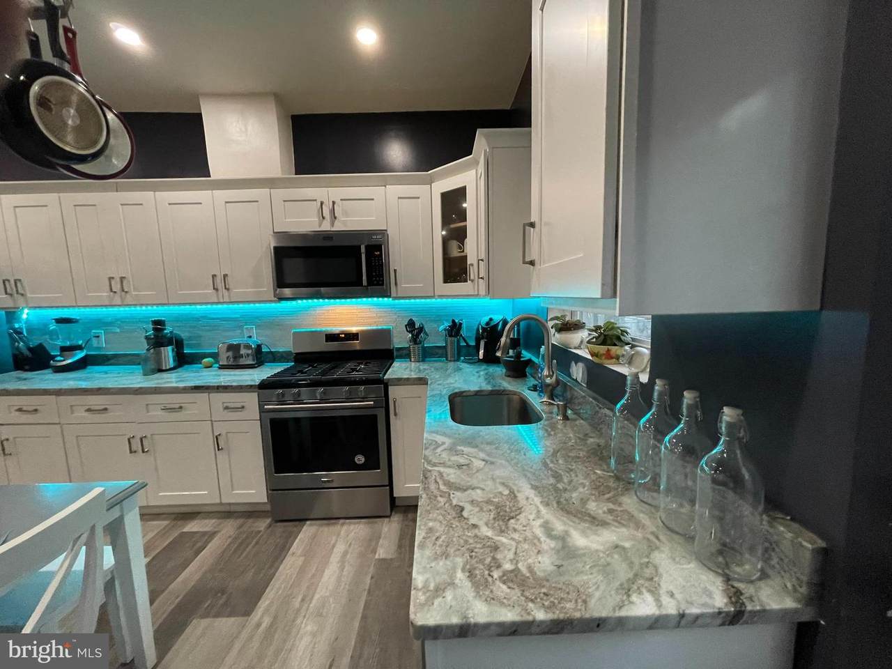 5034 Irving Street - Photo 1