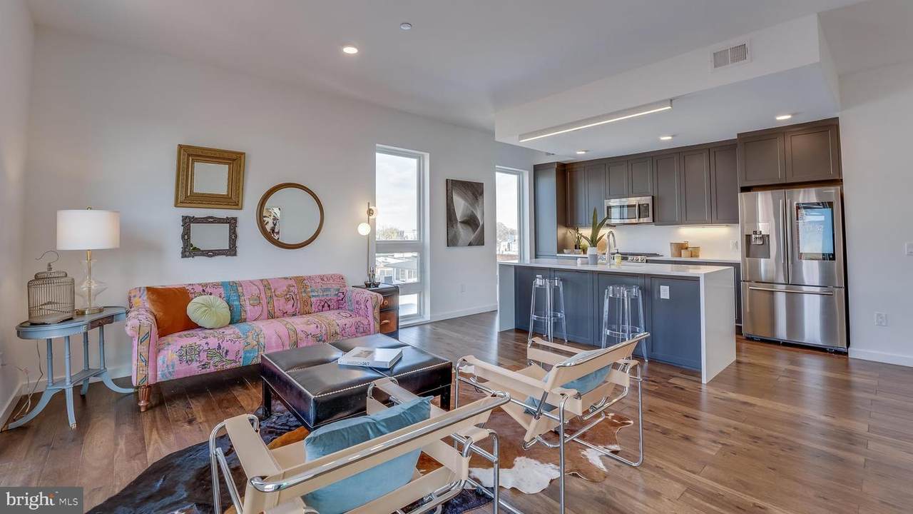 1501 31ST Street - Photo 1