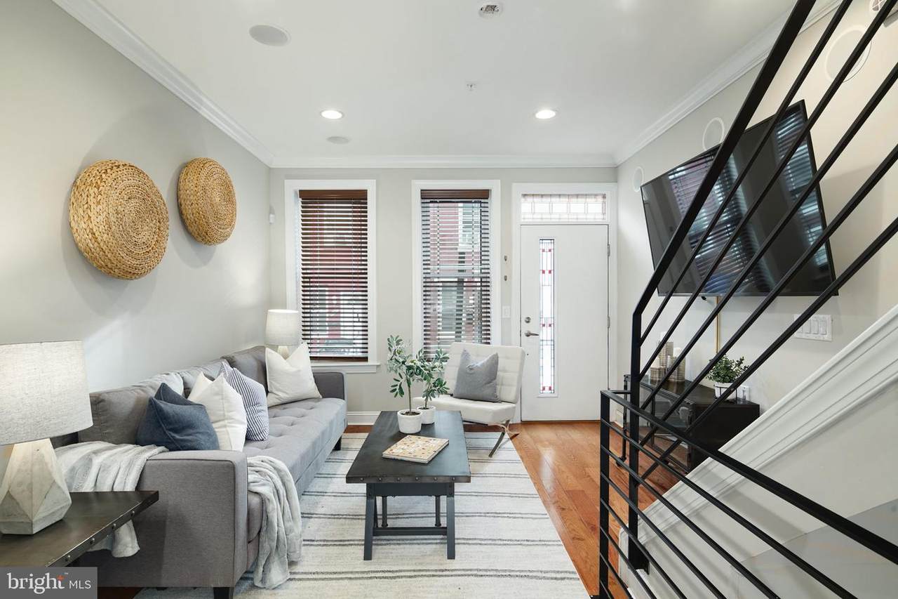 2231 Greenwich Street - Photo 1