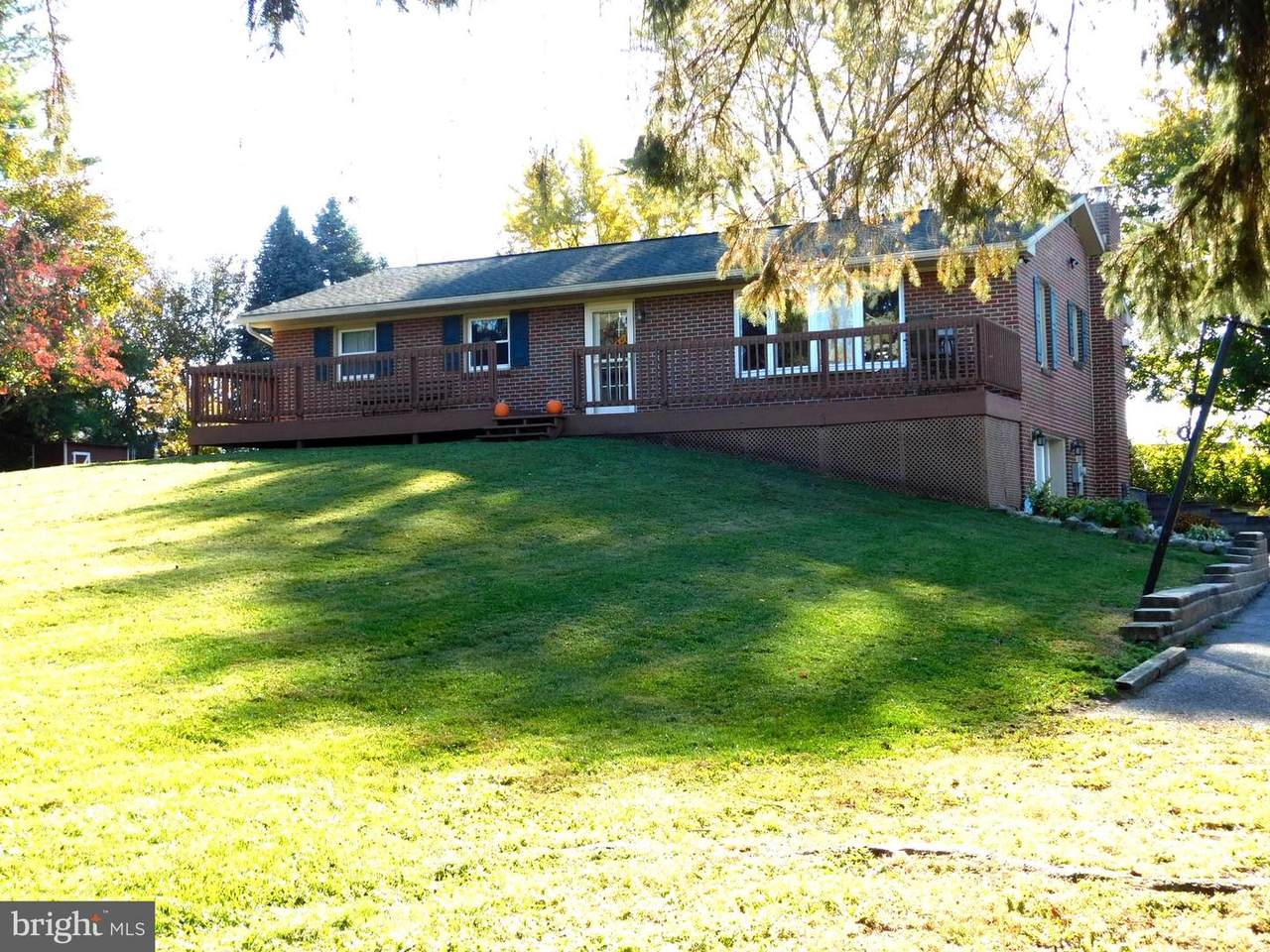 7558 Pine Hill Road - Photo 1