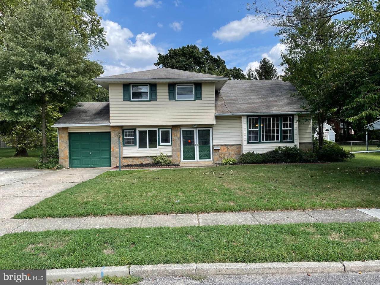10 Fairmount Drive - Photo 1