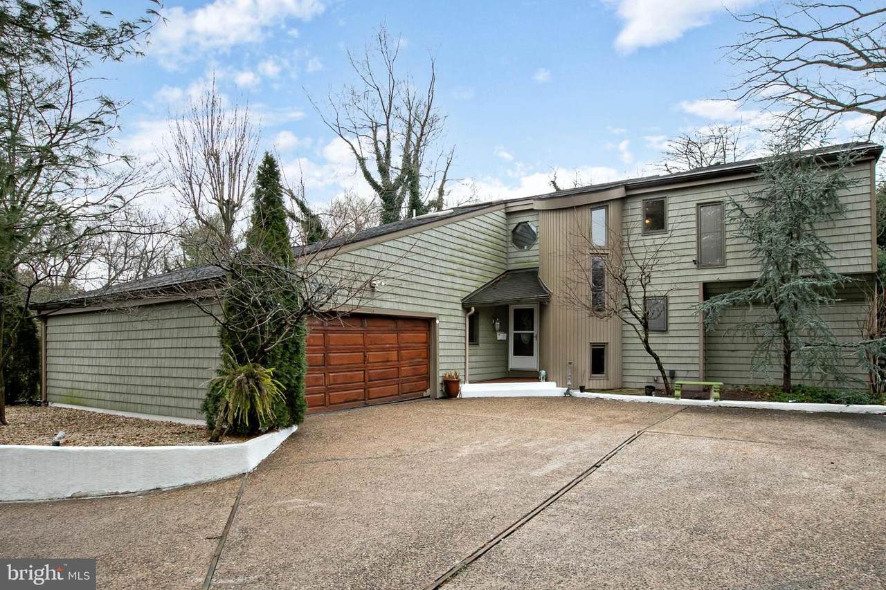 271 Park Drive - Photo 1