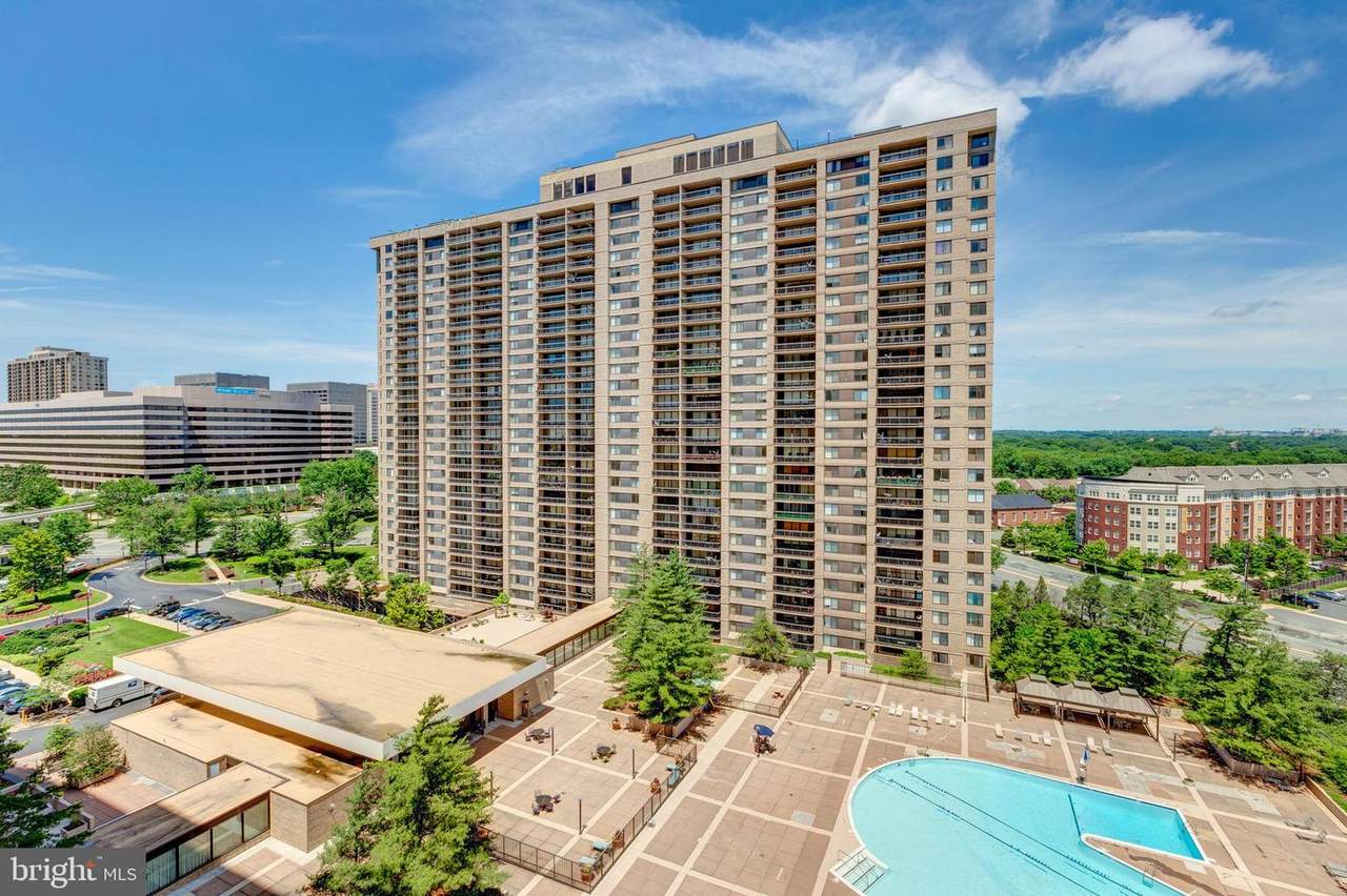 3701 George Mason - Photo 1