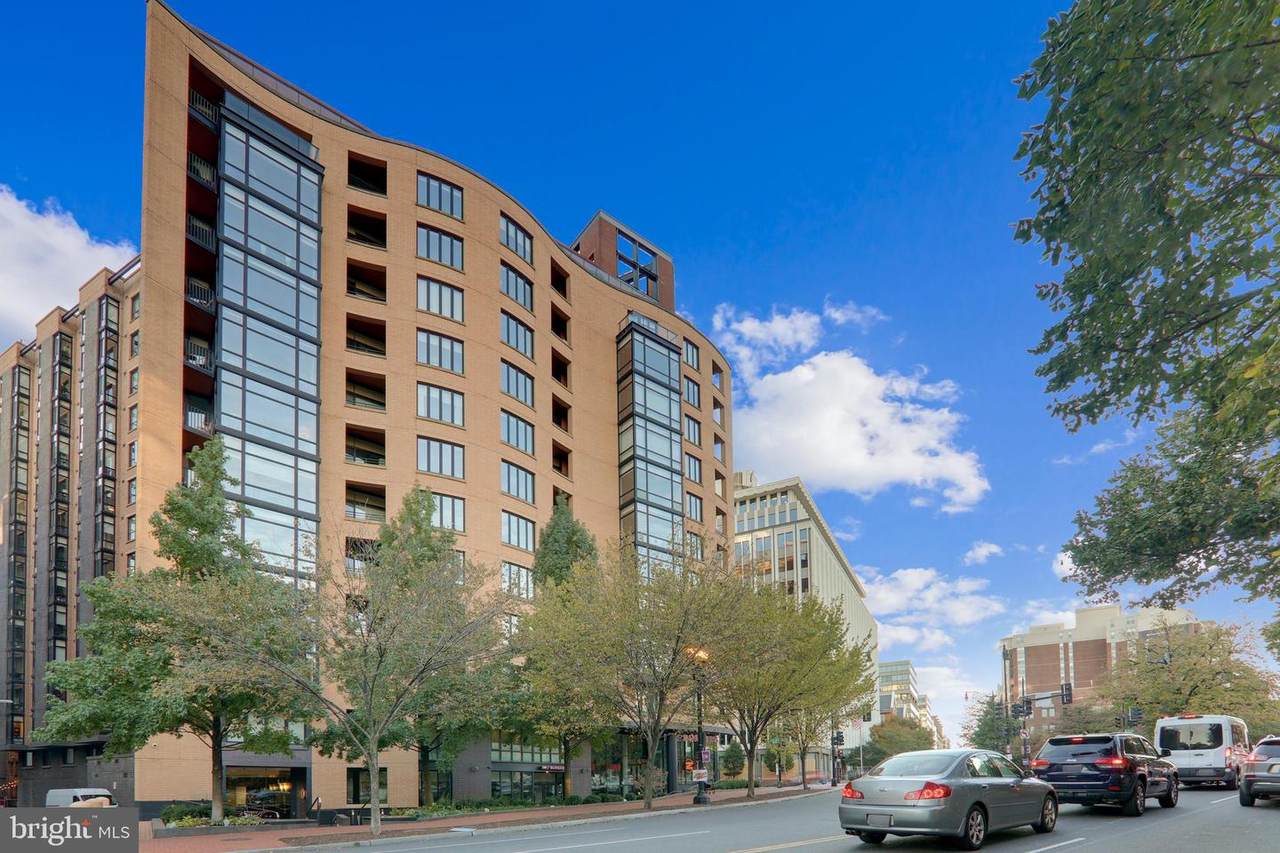 1010 Massachusetts Avenue - Photo 1