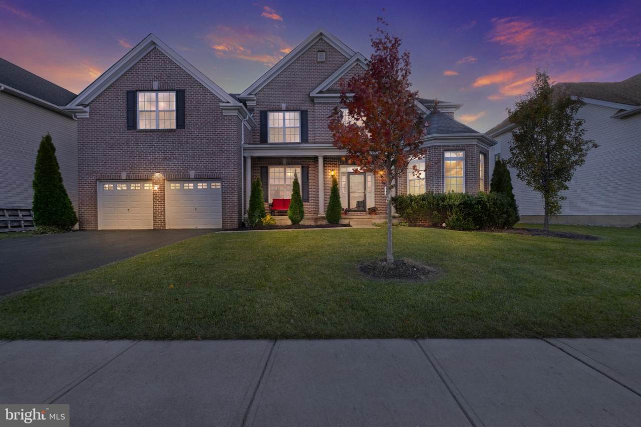 8 Hastings Lane - Photo 1