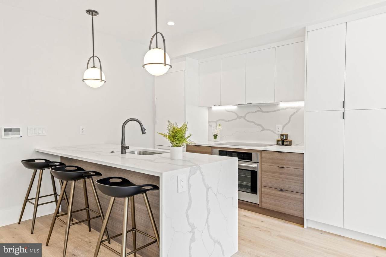 1128 6TH Street - Photo 1