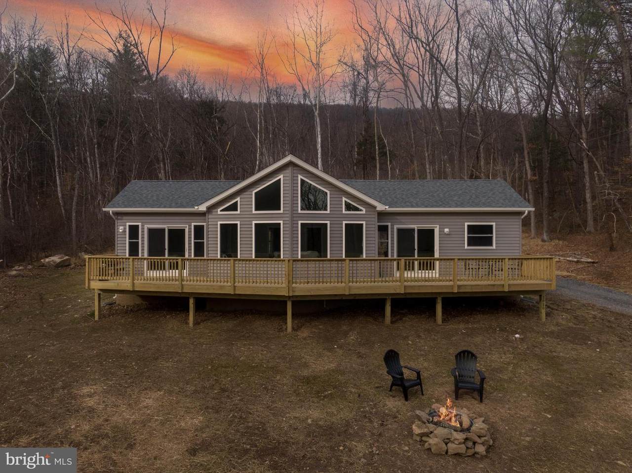 1820 GOONEY MANOR LOOP - Photo 1
