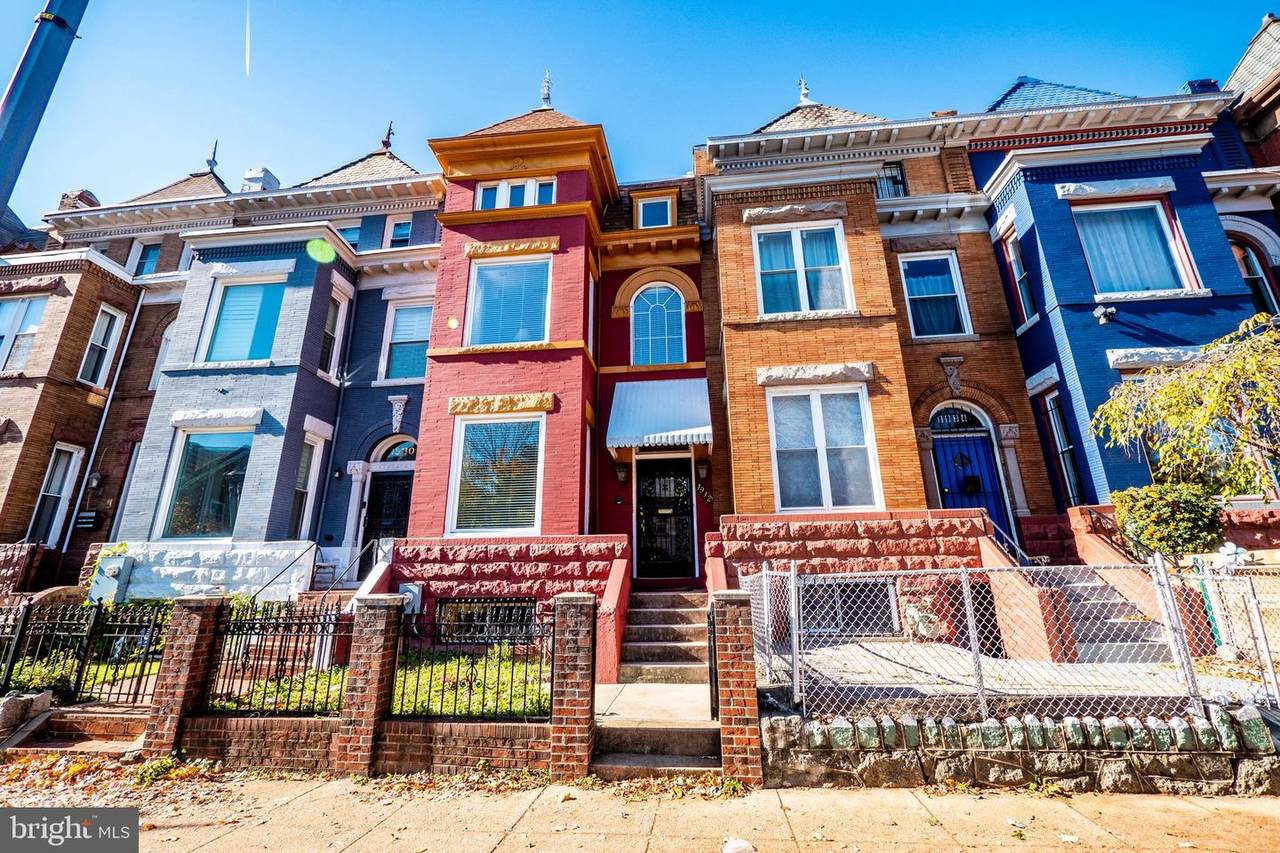 1932 1ST Street - Photo 1