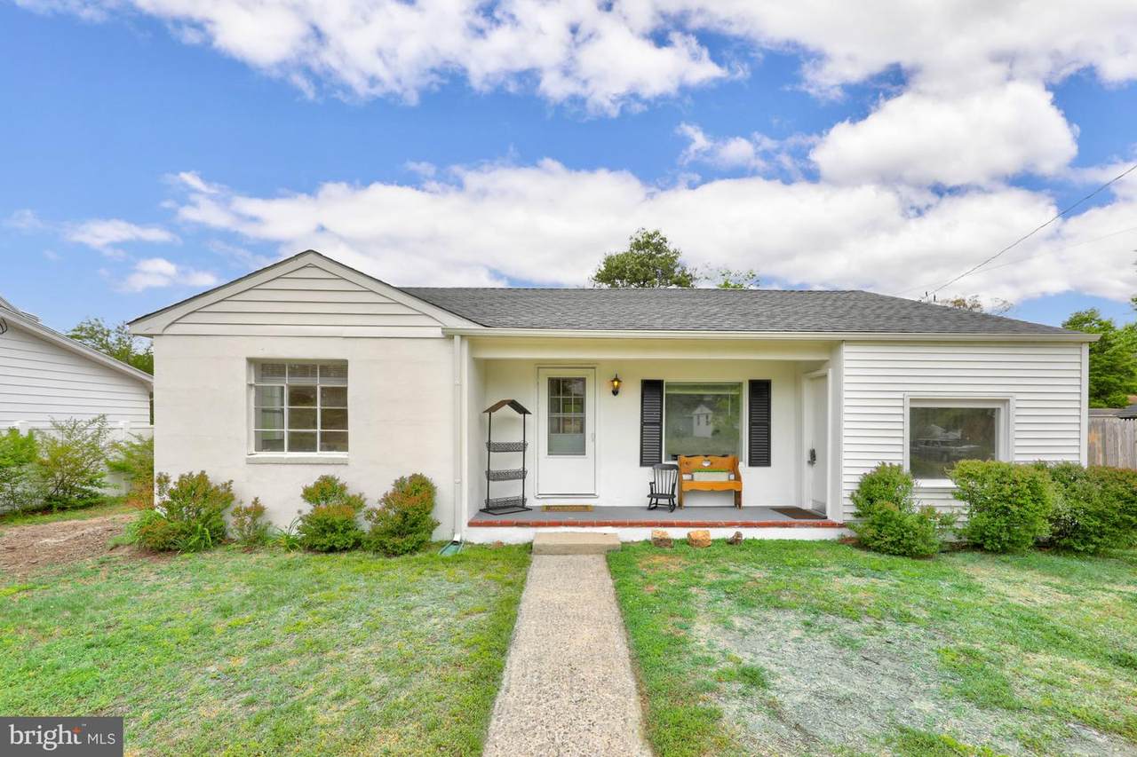 9759 Charles Street - Photo 1