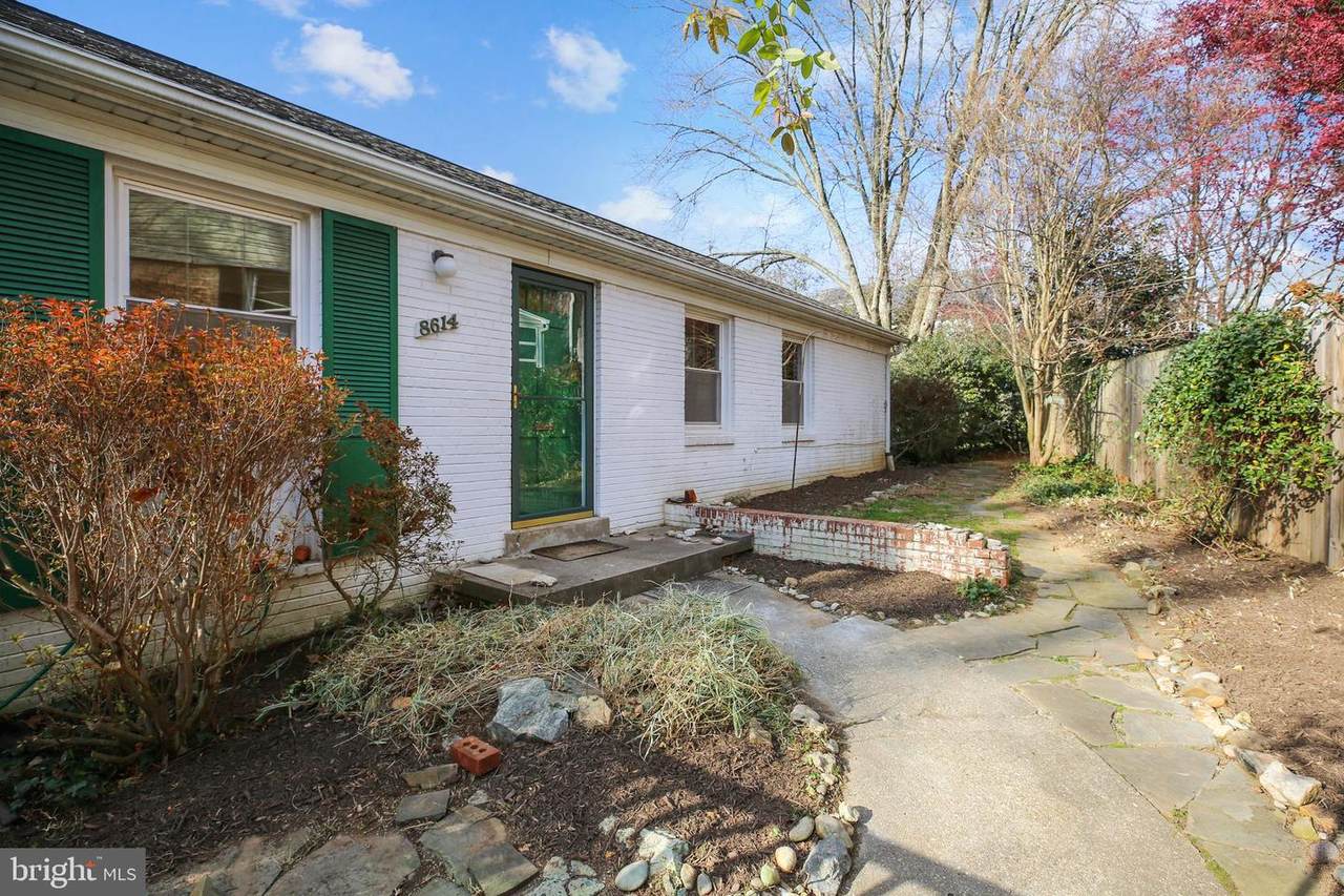 8614 Ridge Road - Photo 1