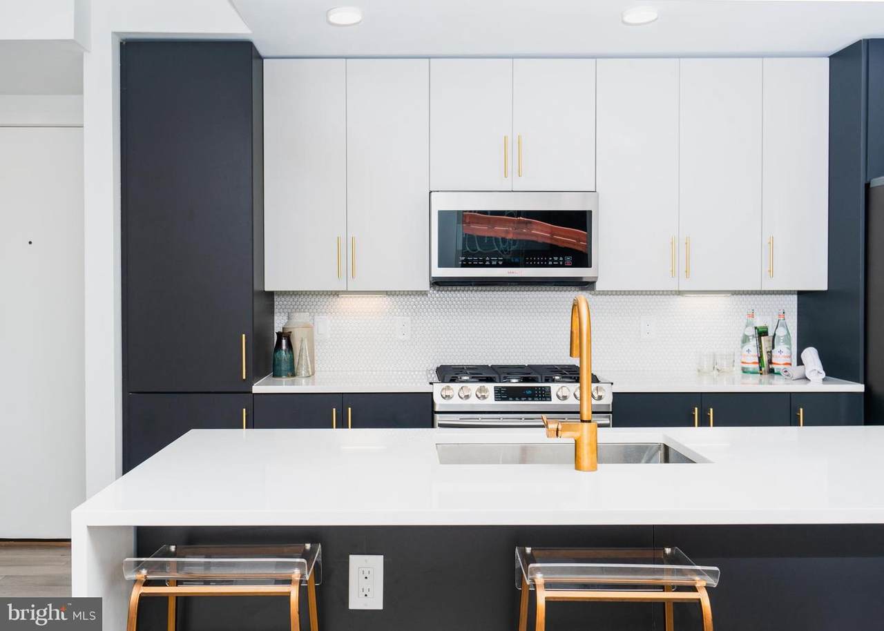 1501 31ST Street - Photo 1