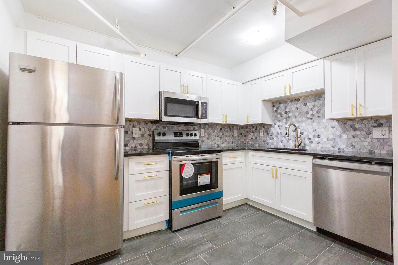50 Front Street - Photo 1