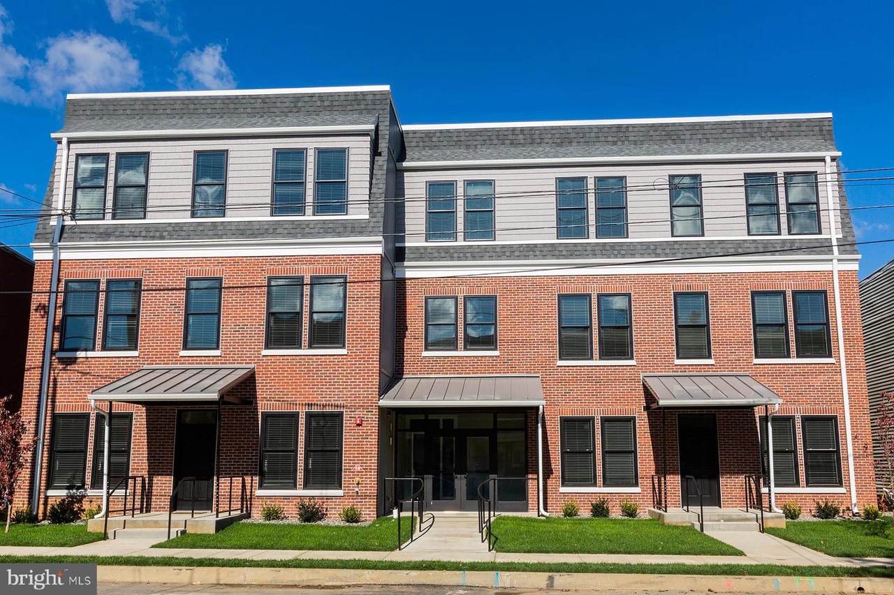 213-UNIT 8 Jackson Street - Photo 1