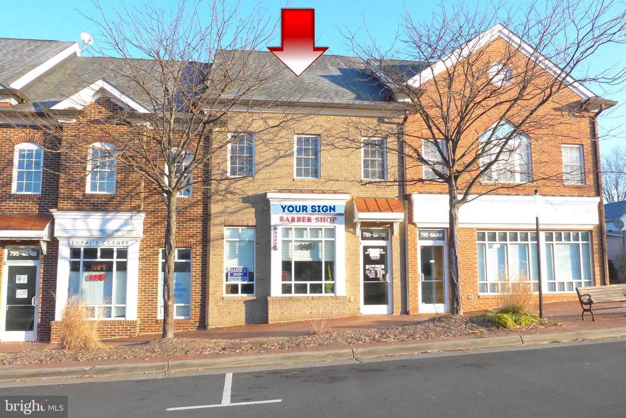 795 Center Street - Photo 1