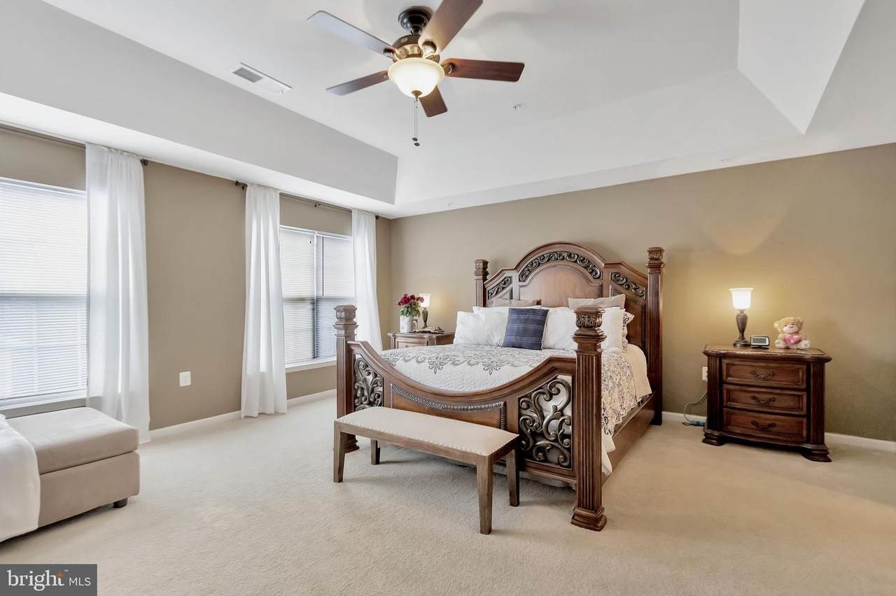 2314 Campus Way - Photo 1