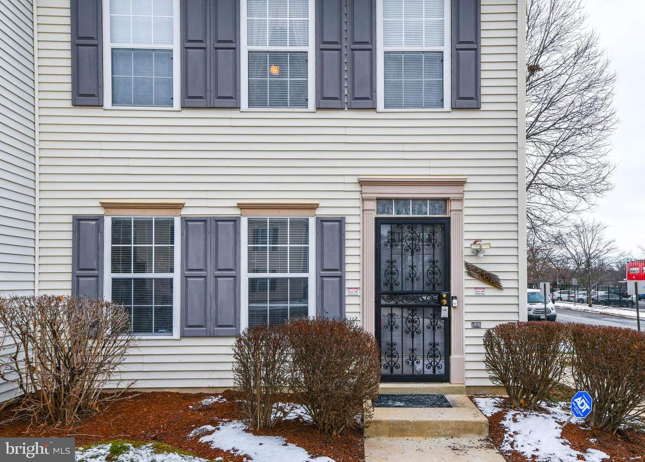 3764 Wilkinson Drive - Photo 1