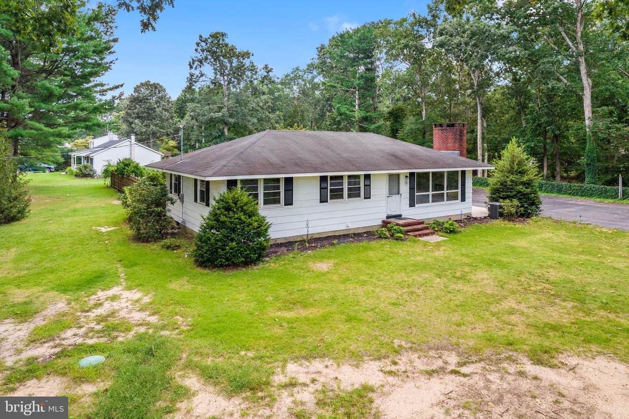 26 Forest Road - Photo 1