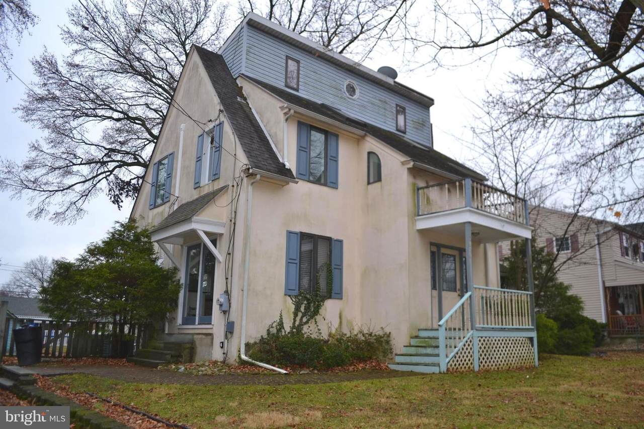 2210 Franklin Avenue - Photo 1