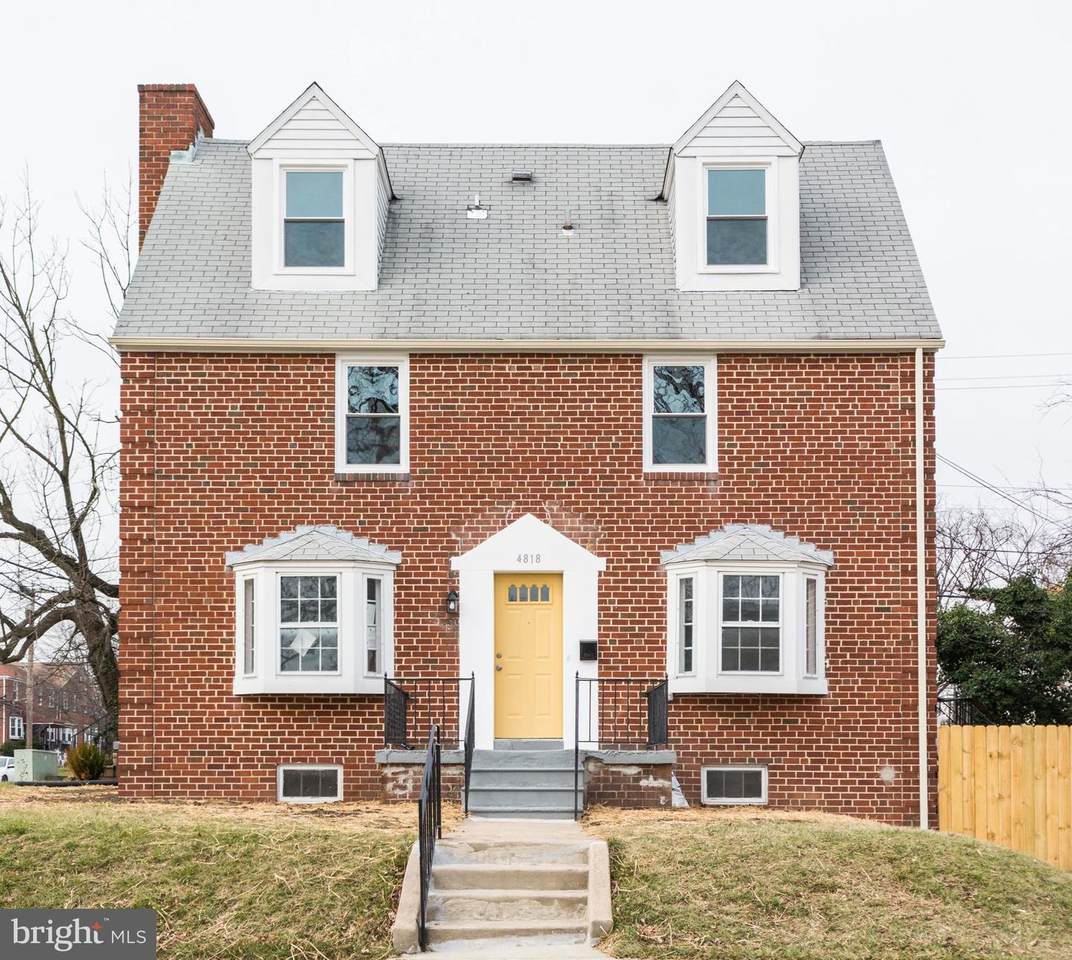 4818 Lindsay Road - Photo 1