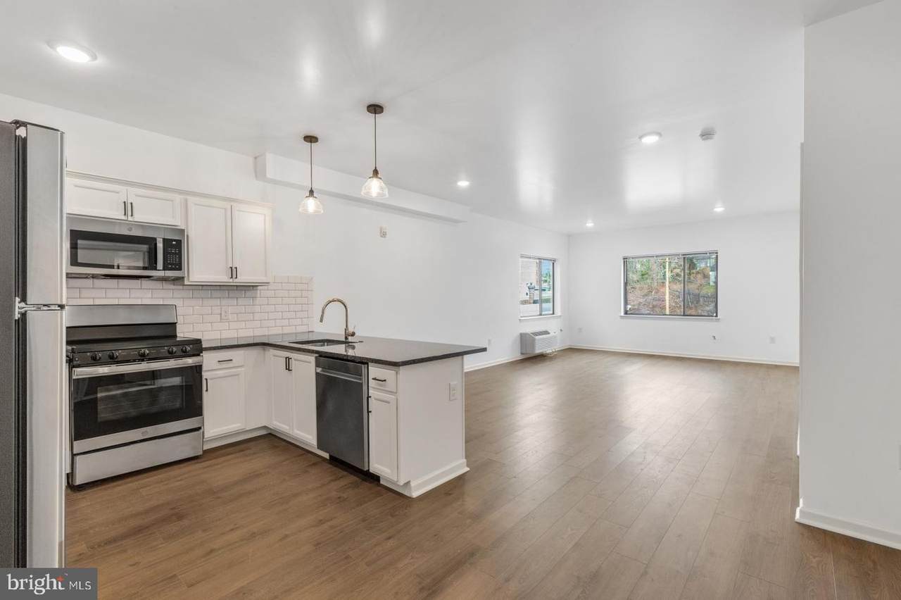 5312-18 Ridge Avenue - Photo 1