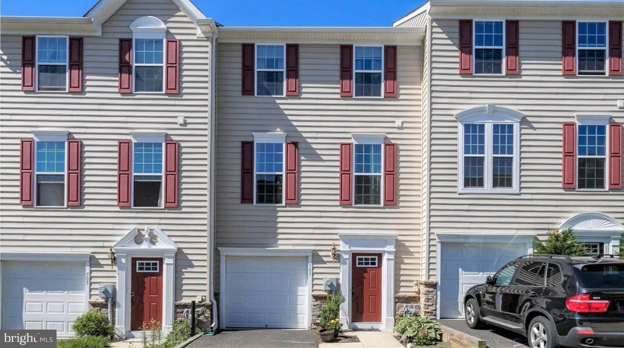507 Susan Circle - Photo 1