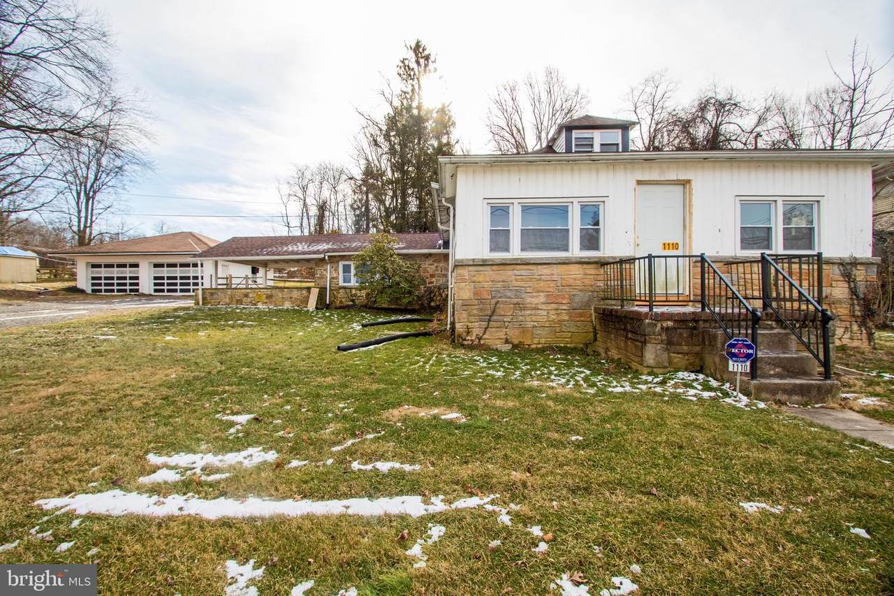 1110 Willow Street - Photo 1