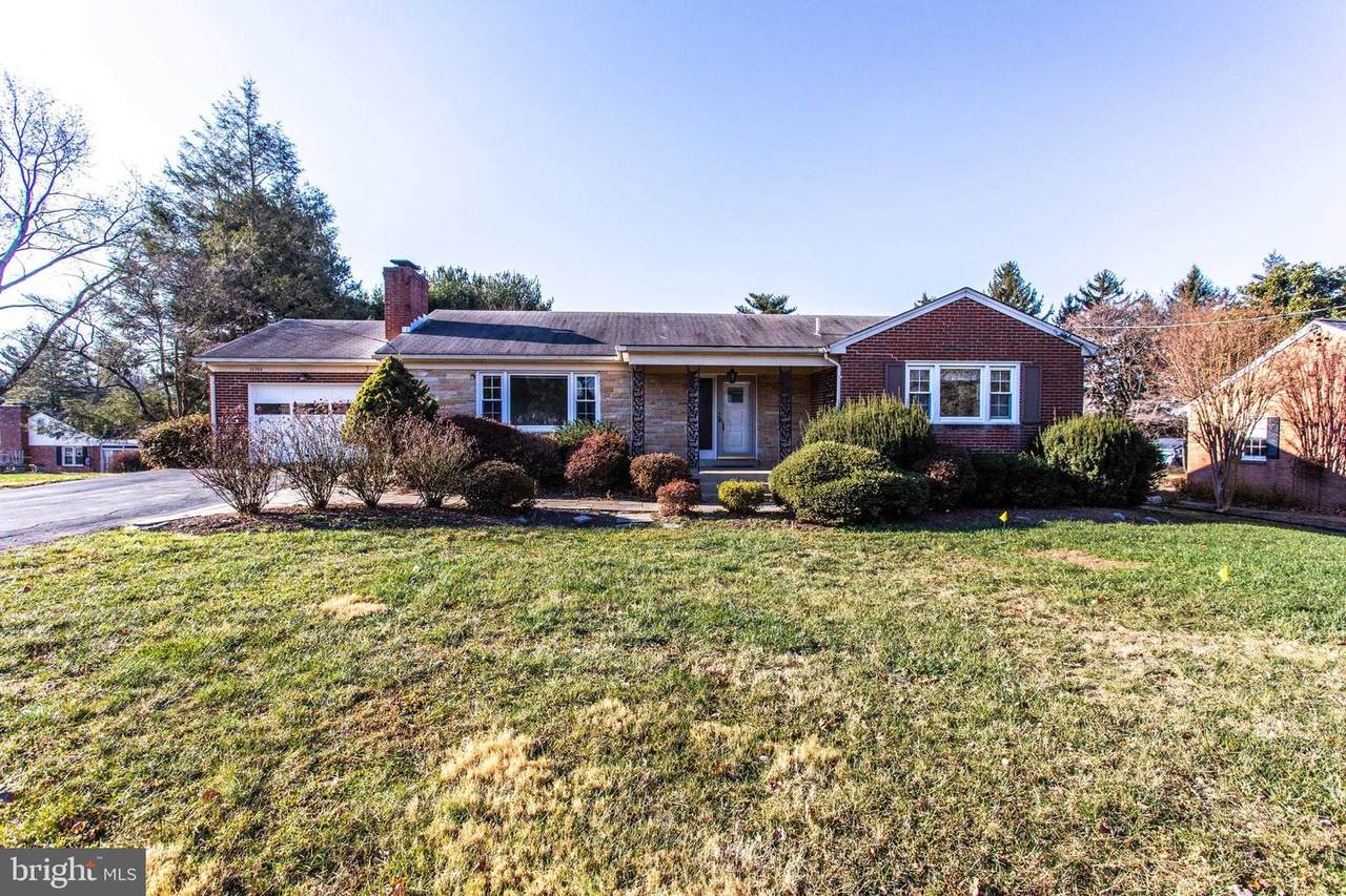 16504 Alden Avenue - Photo 1