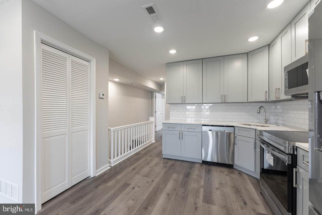 2234 Allegheny Avenue - Photo 1