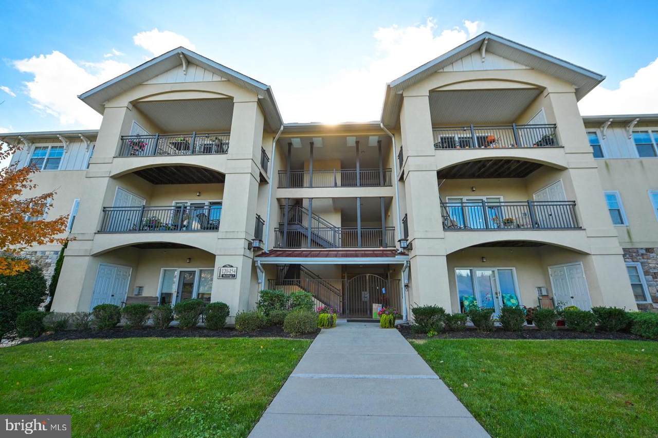 122 Bucktown Xing - Photo 1