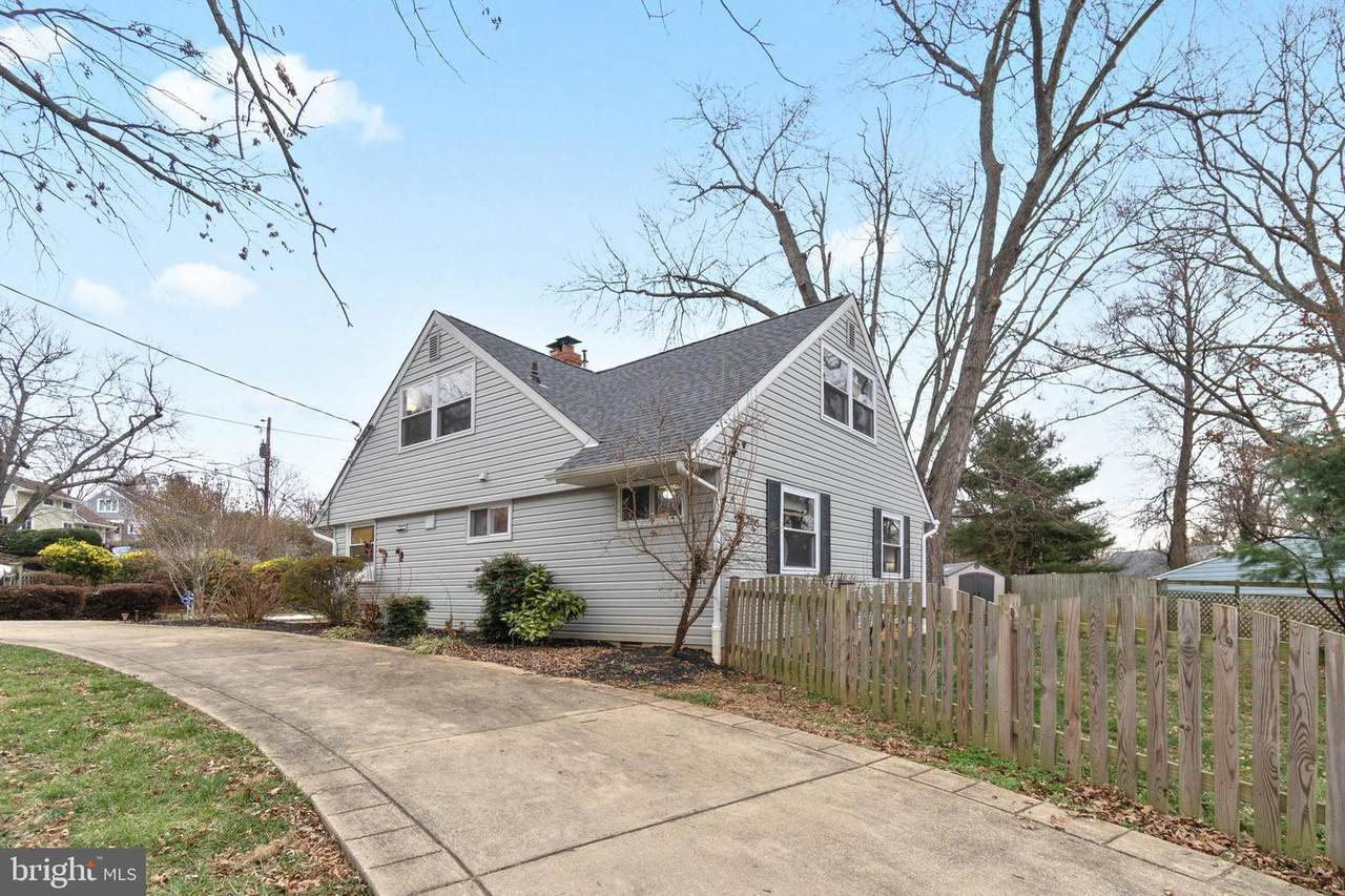 211 Nimitz Avenue - Photo 1