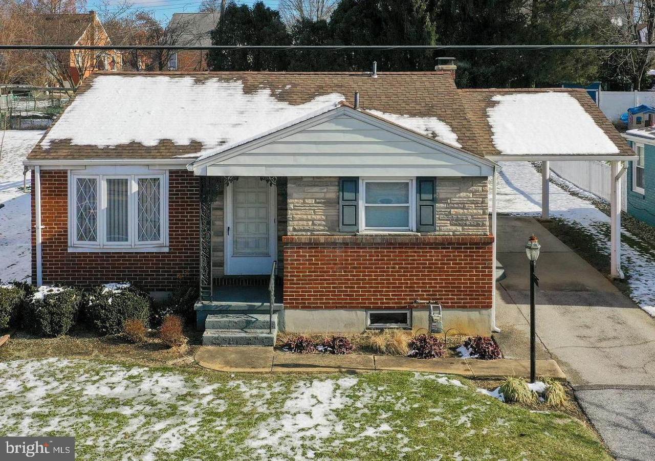 139 Hills Road - Photo 1