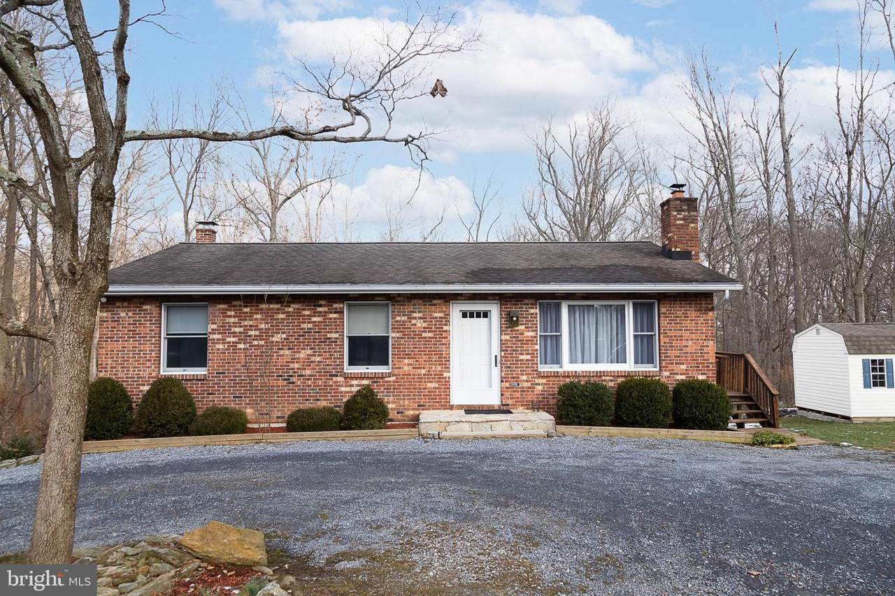 1480 Algonquin Court - Photo 1