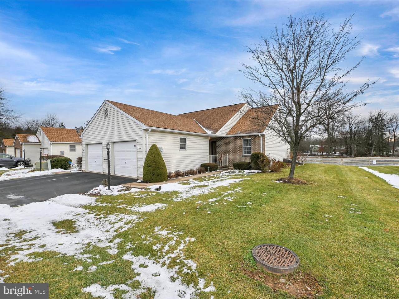 3906 Brookside Court - Photo 1