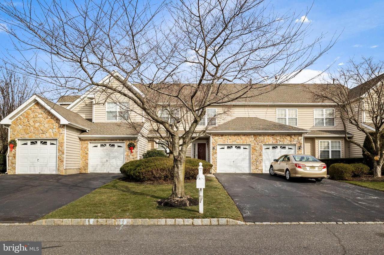 3 Hogan Way - Photo 1