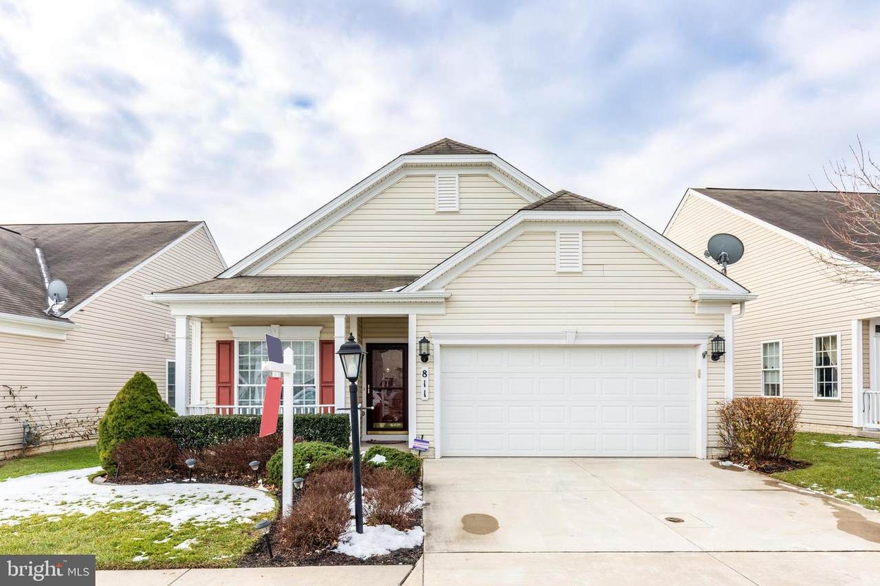 811 Horseshoe Lane - Photo 1