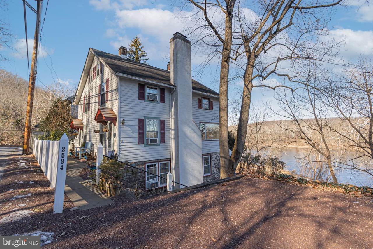 3584 River Road - Photo 1