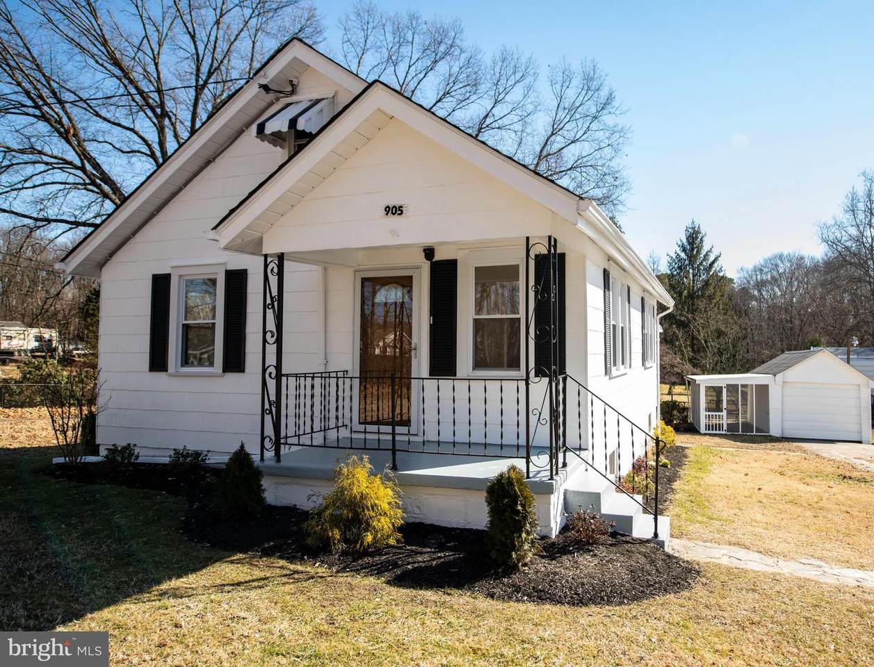 905 Bengies Road - Photo 1