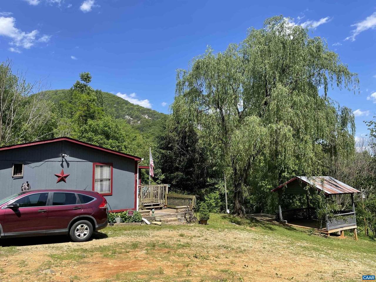 142 Rooster Ridge Rd - Photo 1