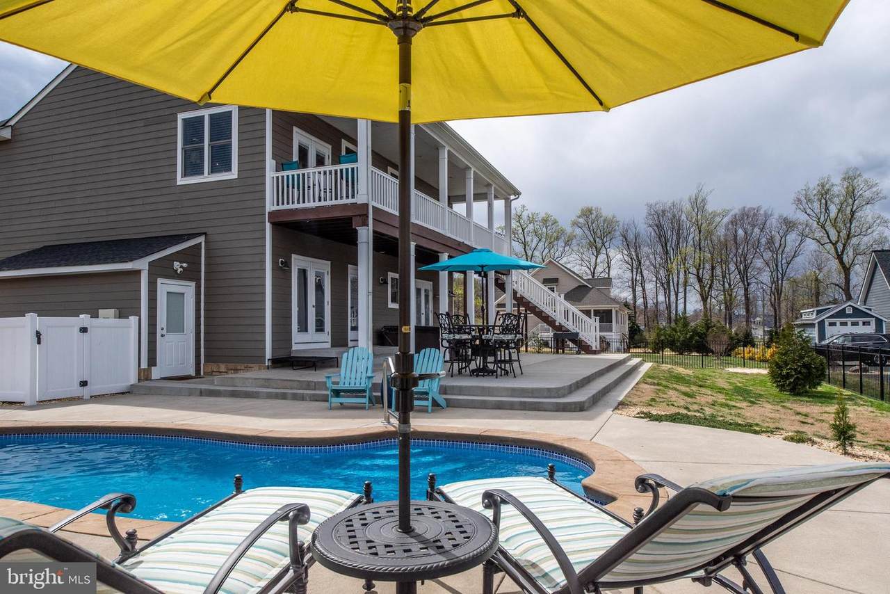 6335 Vista Court - Photo 1